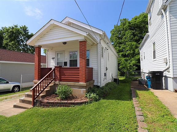 2nd image of 4654 Oldenburg Ave
