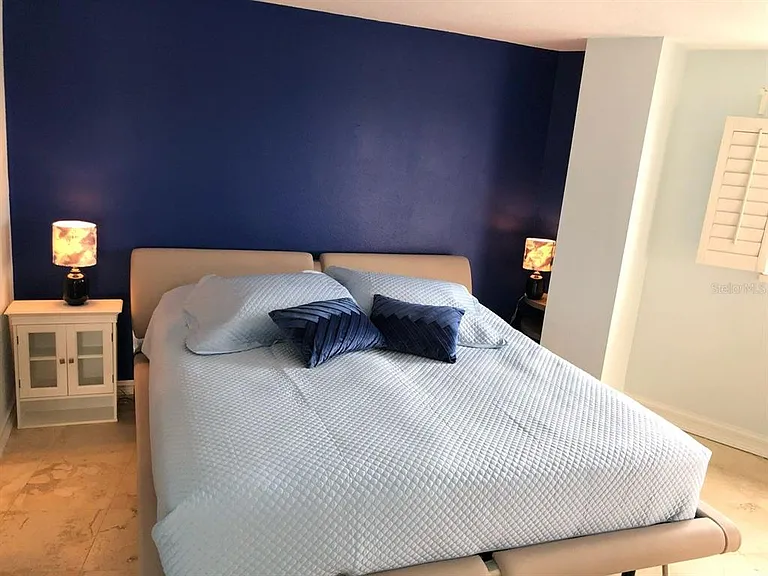 610 Island Way #608 — Photo 12