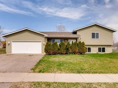 6161 Bakken St, Monticello, MN, 55362