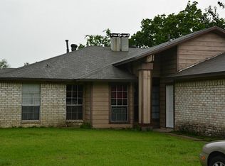 12001 Tambourine Dr, Stafford, TX 77477