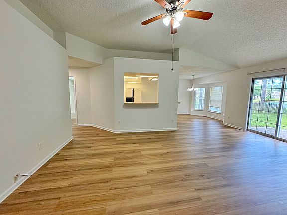 4th image of 11128 Coldfield Dr