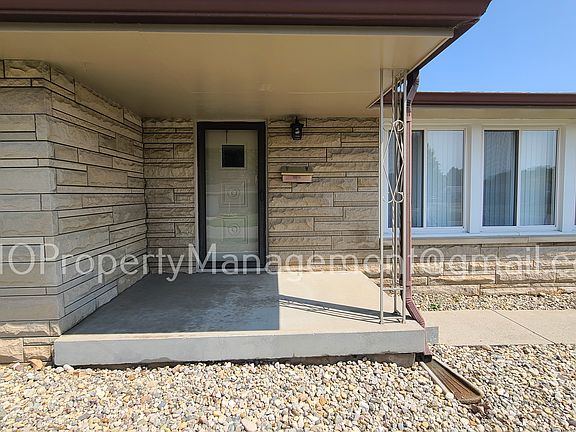 4th image of 2690 19th St