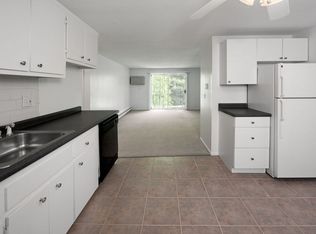 Sagamore Court, Portsmouth, NH 03801