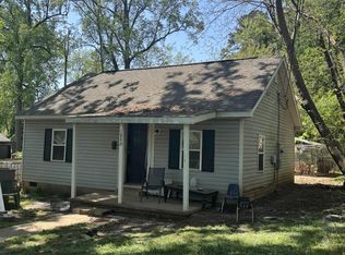 1849 Brownstone St, Charlotte, NC 28216