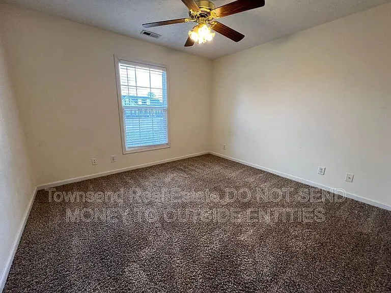 121 Bugle Call Dr — Photo 12