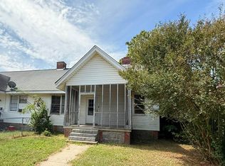 490 Oak St, Winnsboro, SC 29180