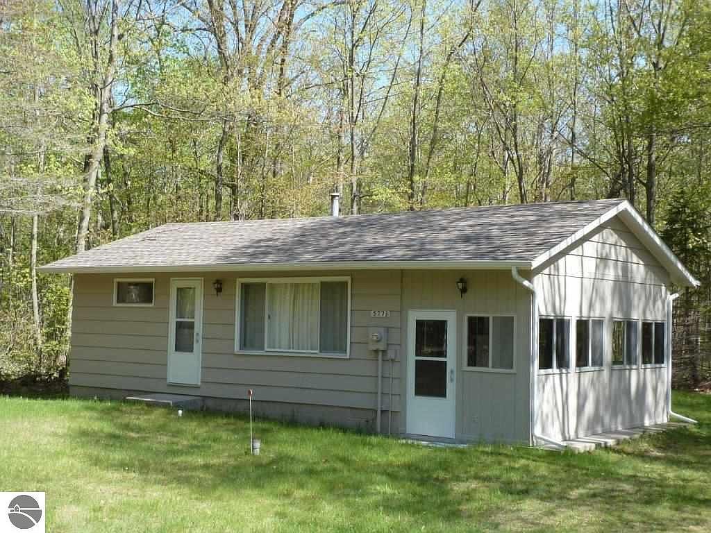 5773 E Twining Rd, Twining, MI 48766 Zillow