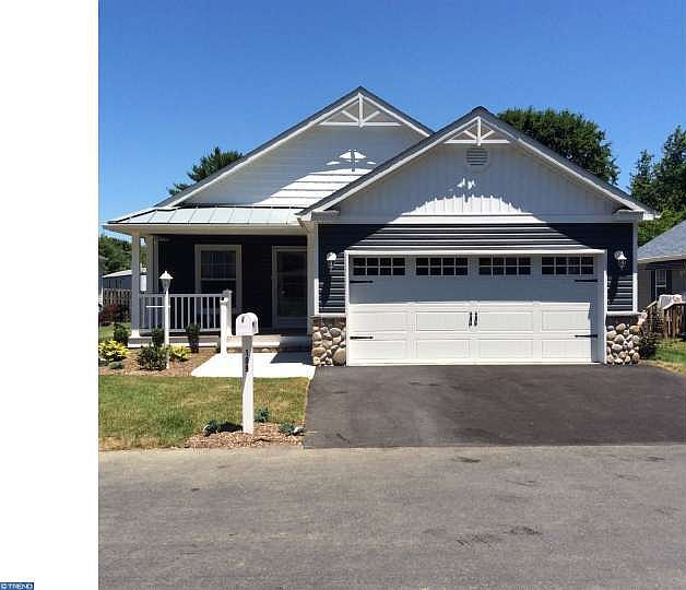1st image of 205 Barefoot Ln