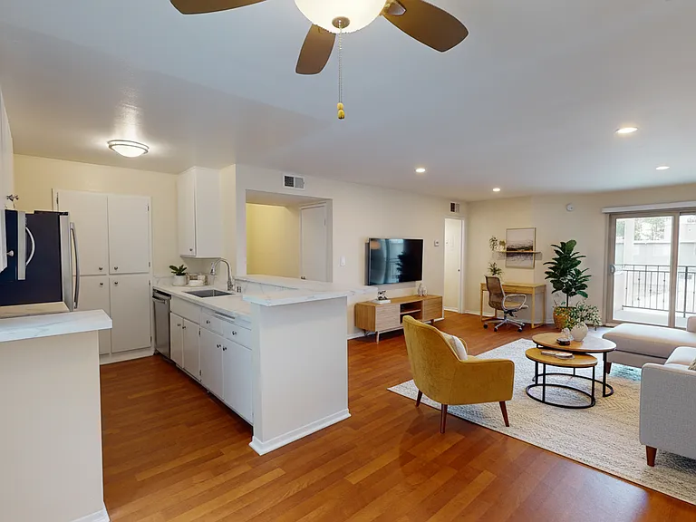 The Willows Apartments — Photo 27