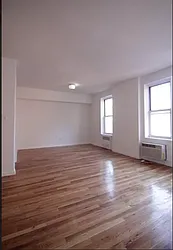 Rented by KNOCKKNOCK LLC