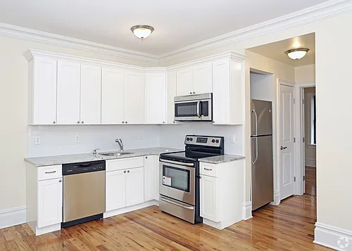 Ponciana Apartments: Contemporary Comfort and Affordable Luxury in North Bergen! Photo 1
