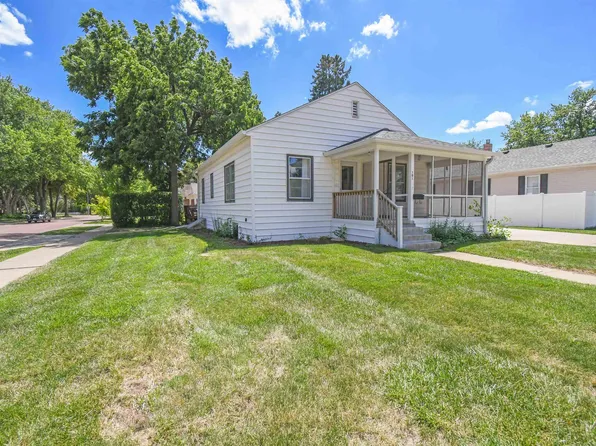 101 W 27th St, Sioux Falls, SD 57105