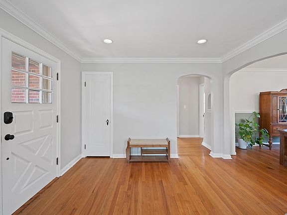 2nd image of 5904 Kimberly Ave