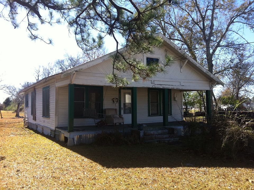 2nd image of 2620 Colletta St