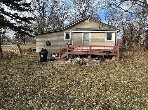 4th image of 342 E 6th Ave