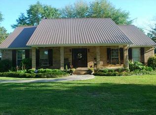 6613 Juniper Dr, Vancleave, MS 39565