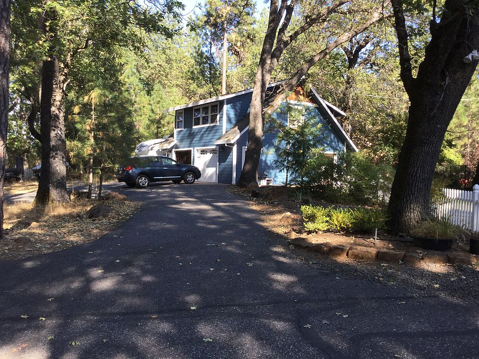 2nd image of 26370 Table Meadow Rd