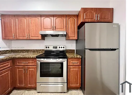 3 bed, $2,600 — Photo 4