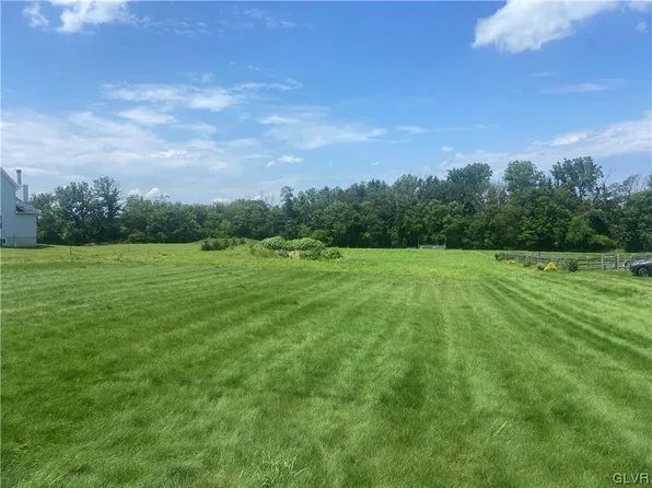 286 Johnson Rd, Bangor, PA 18013