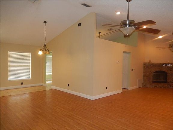 5th image of 5807 Pondwood Ct
