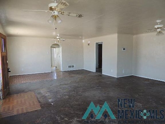 2nd image of 523 Texas Ave