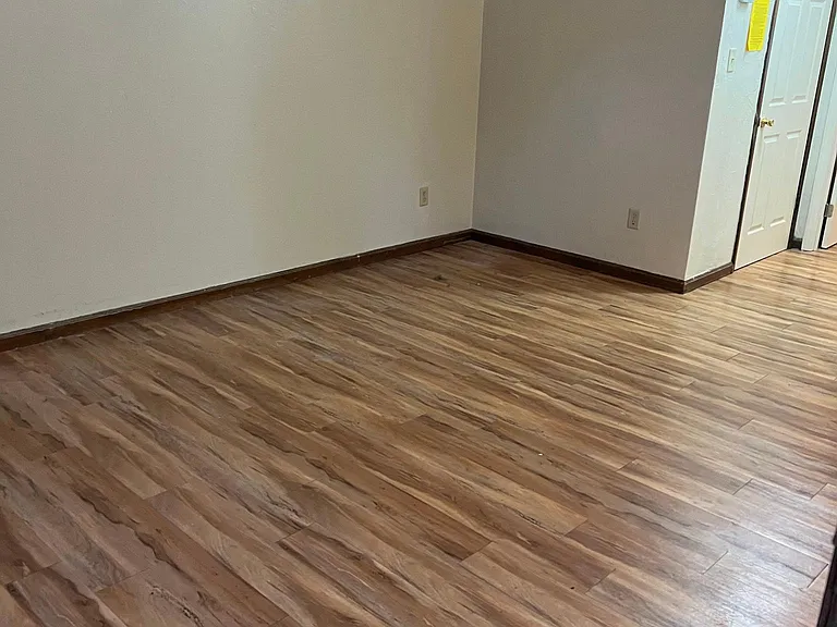 385 Belmont Rd #B — Photo 1
