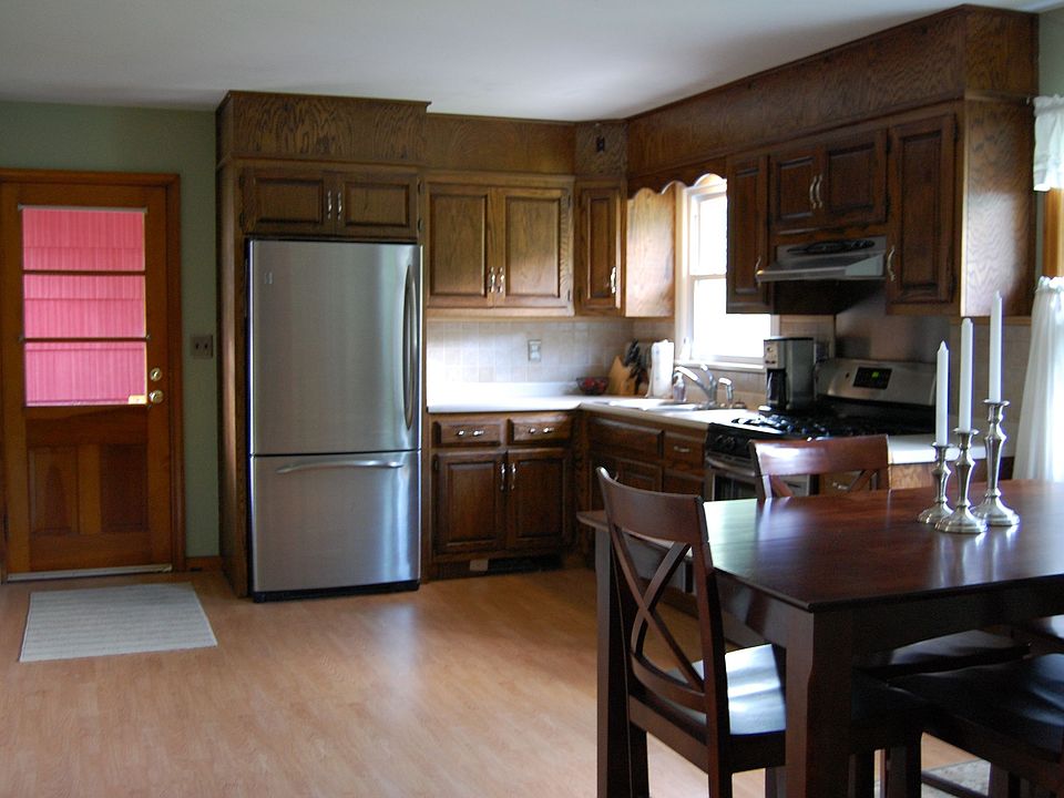 Large eat in kitchen.