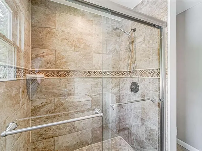 2218 Woodfern Dr — Photo 51