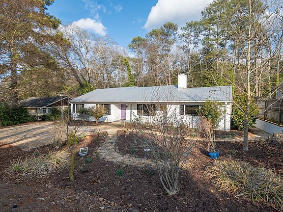 5th image of 119 Fortson Cir