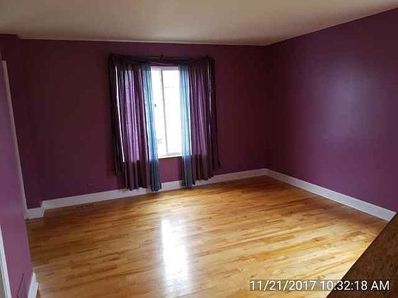 3rd image of 2380 N Silver Oaks Dr
