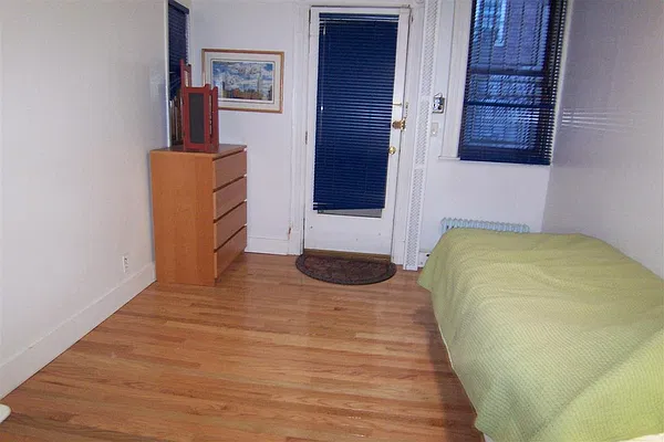 Rented by Susan Finkel, LREB | media 9