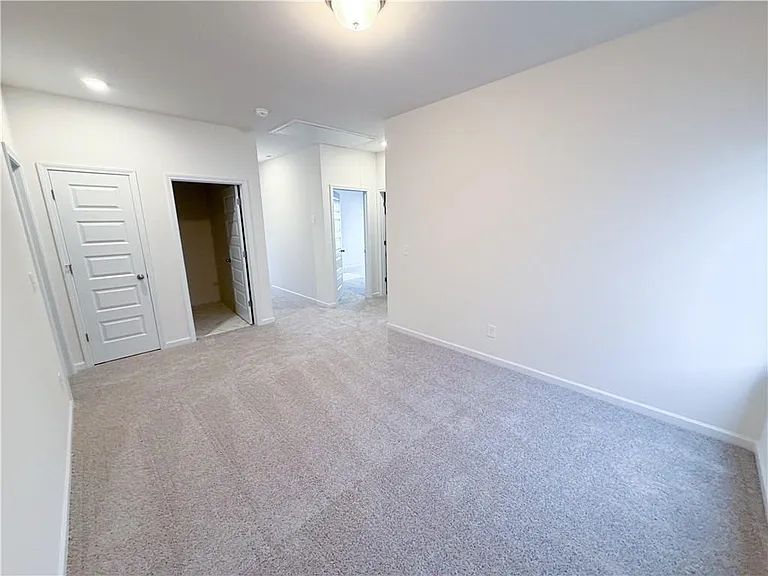145 Oak St — Photo 12