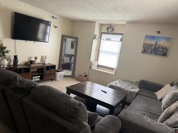 517 Minnesota St, Lawrence, KS 66044