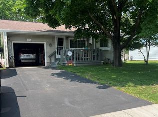 3718 Riverview Dr, Eau Claire, WI 54703