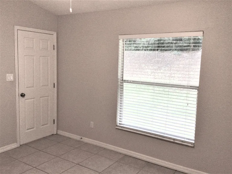 821 Park Trail Dr — Photo 10