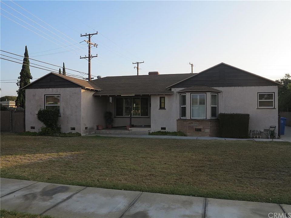 1st image of 10801 Loch Lomond Dr