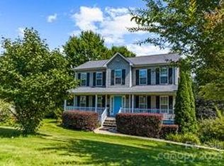 102 Winding Creek Dr, Morganton, NC 28655