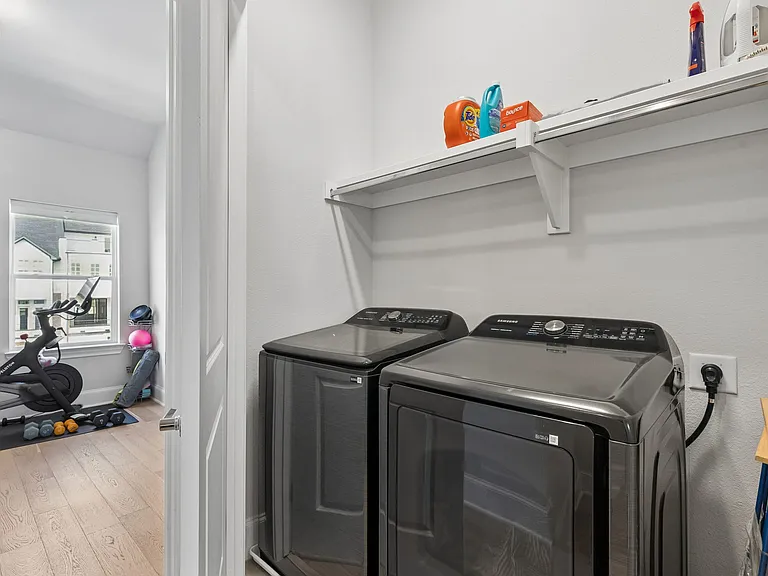 4625 Greenborough Ln — Photo 22