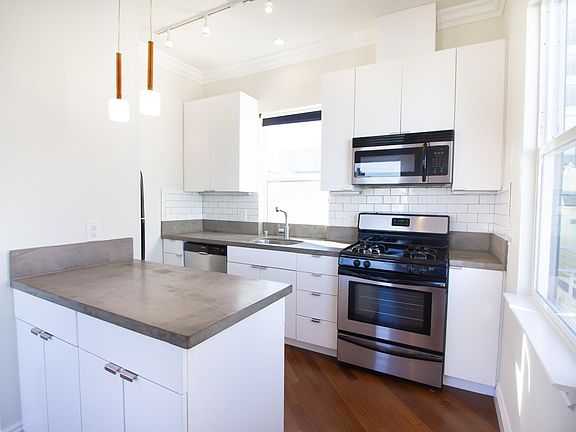 3rd image of 1046 Pacific Ave #4-16