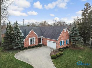 1 Stableside Rd S, Toledo, OH 43615