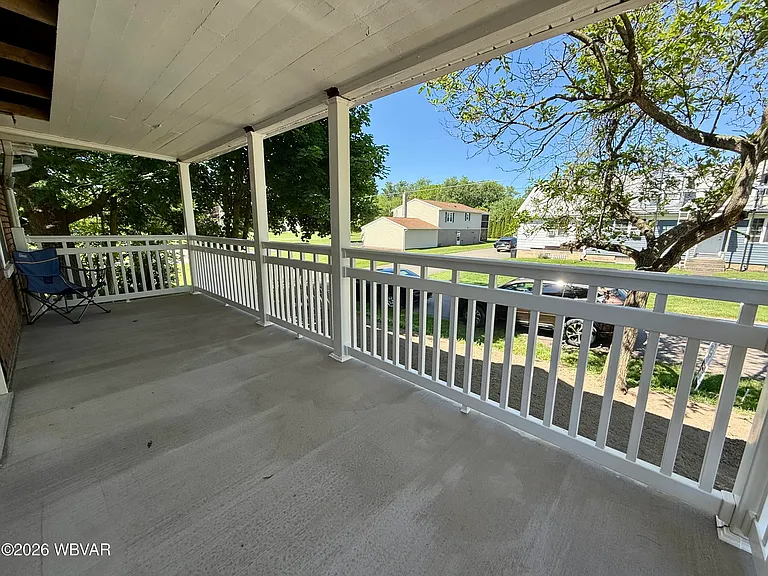 17 Lindbergh Ave — Photo 17