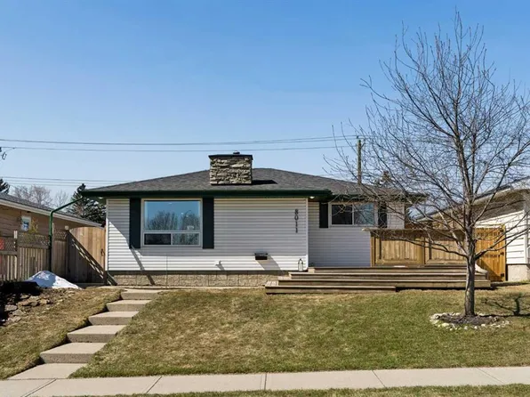8011 E Huntington St NE, Calgary, AB T2K 5B8