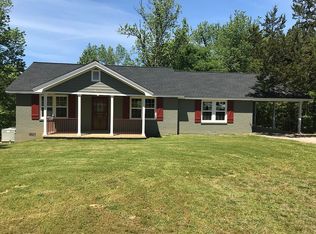 1567 High School Rd, Selmer, TN 38375