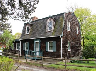 5 High Street Ct, Rockport, MA 01966