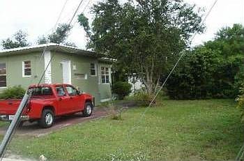 2nd image of 15035 NE 11th Ct