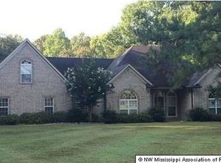 10015 Emerald Forest Dr, Hernando, MS 38632