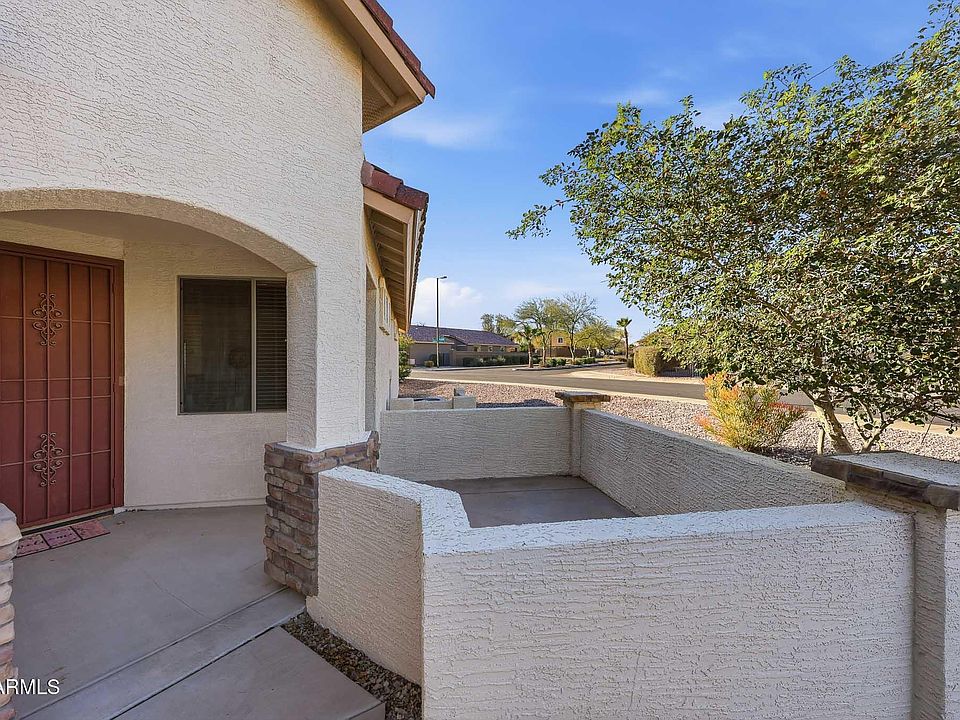 1st image of 388 S 227th Court