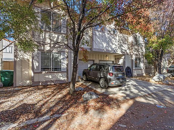 5th image of 1313 Powell Ln