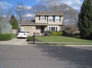 104 Red Bank Ct, West Deptford, NJ 08096