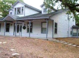 226 Oak Valley Dr, La Vernia, TX 78121